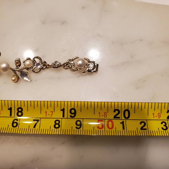 thomas knoell headpiece